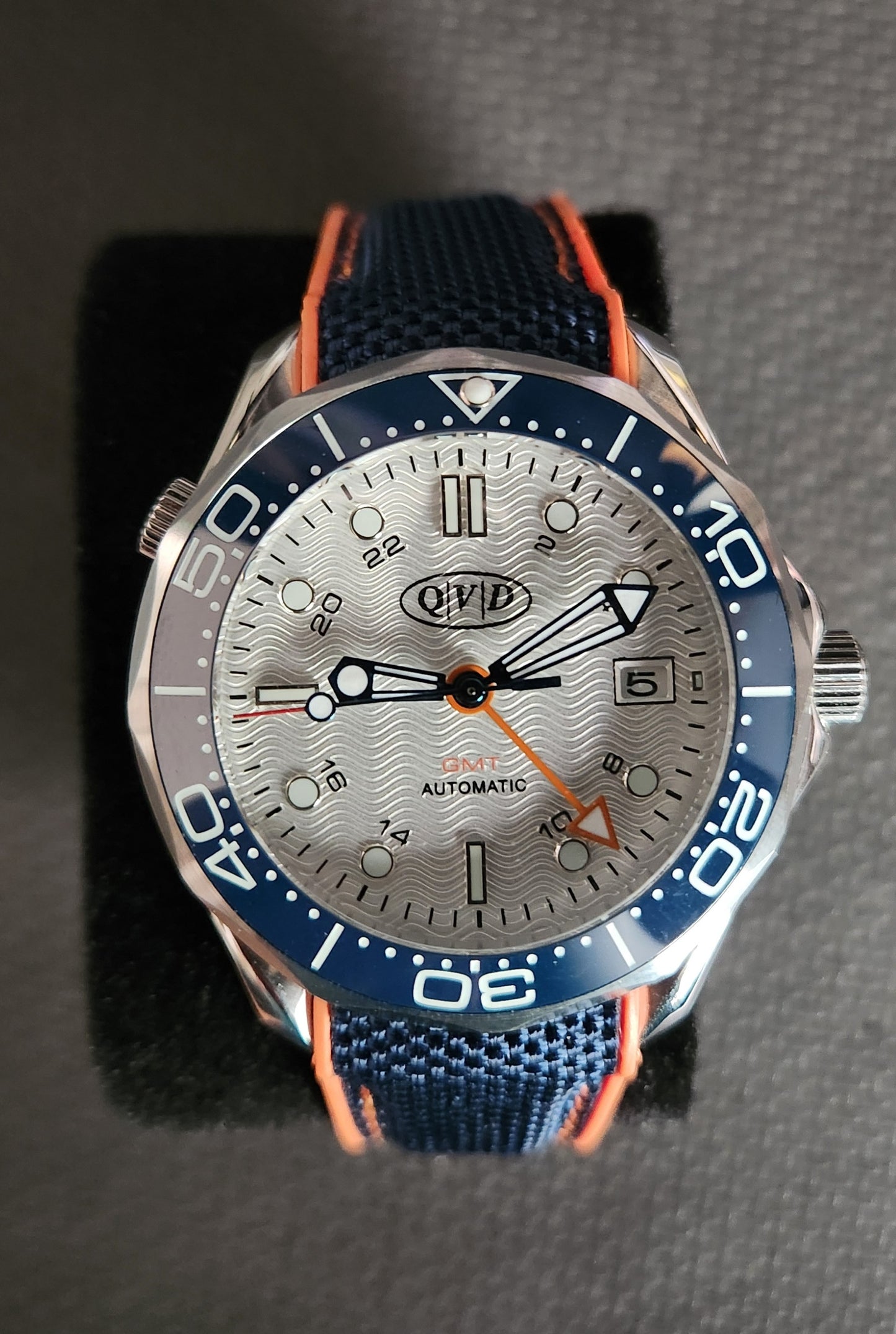GMT Sea - White - Blue/Orange